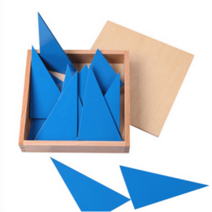 triângulos construtores azuis montesssori